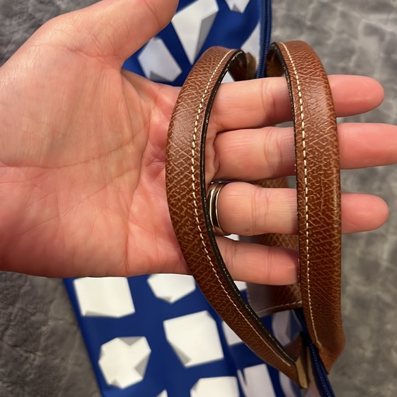 Longchamp Paris - Picture 4 of 9